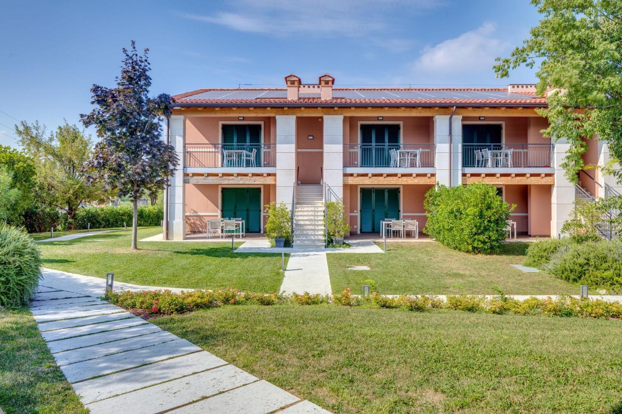 Tenuta Di Palu Aparthotel