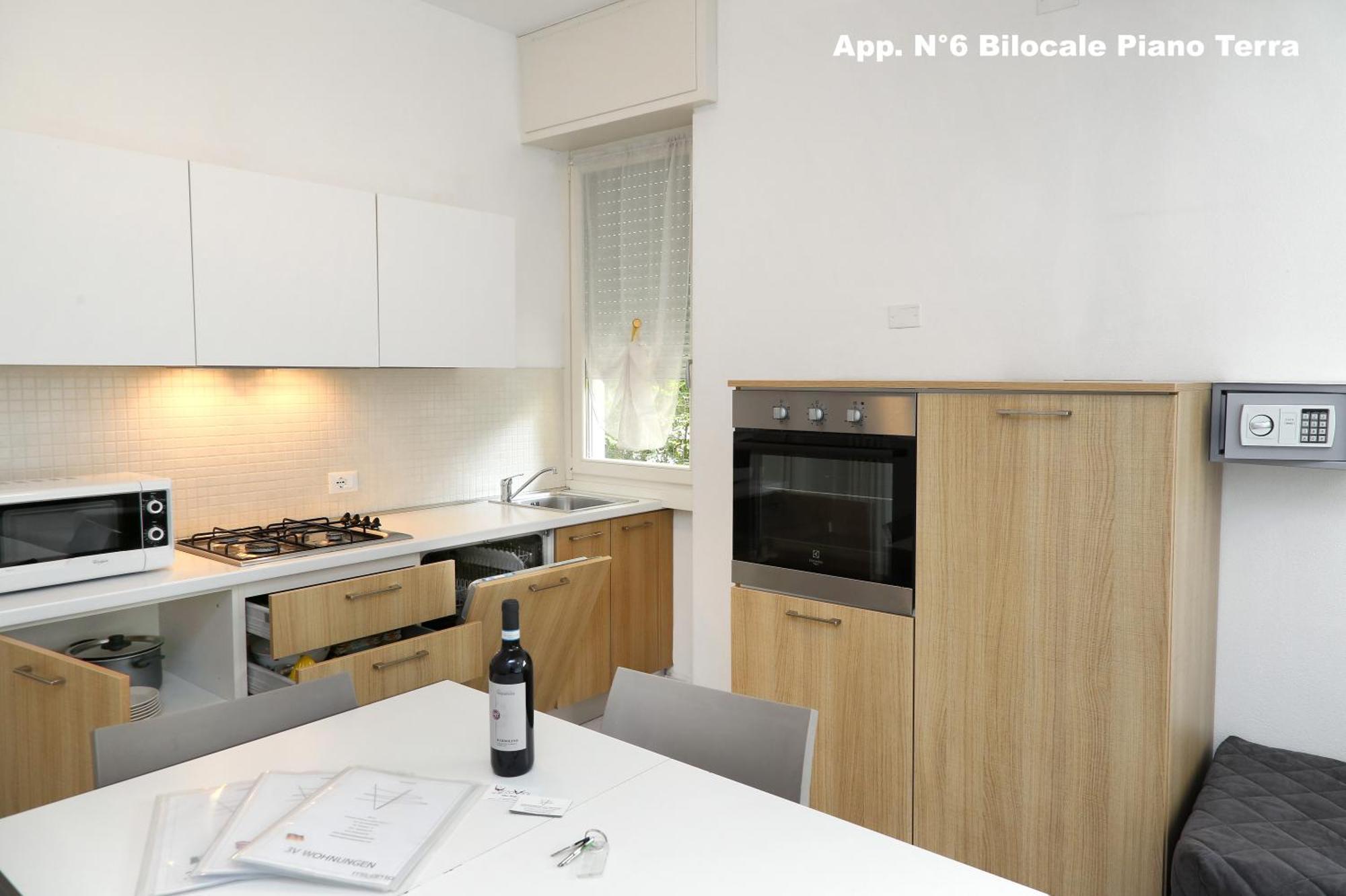 Apartament 3v *