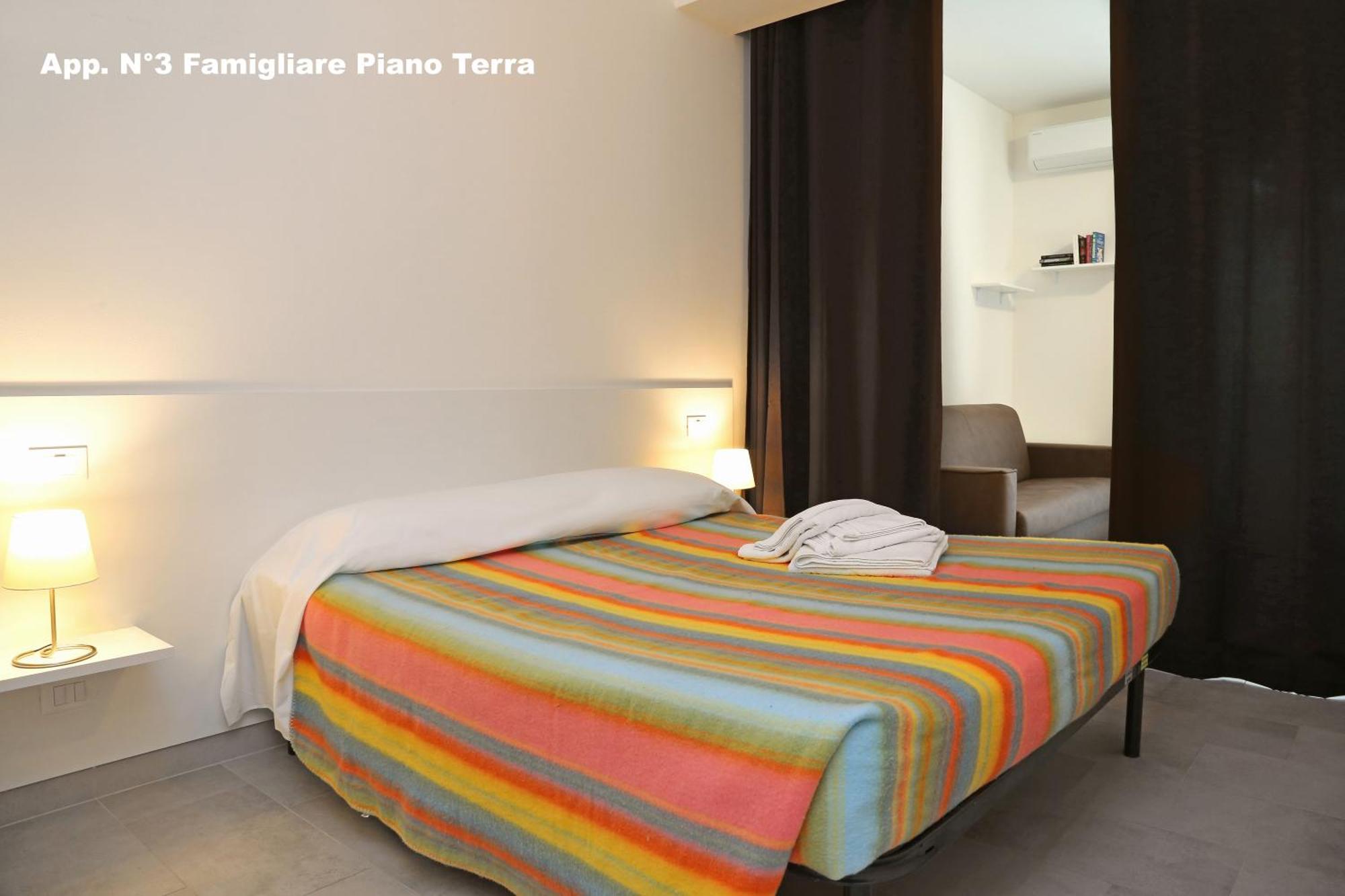 Apartament 3v *