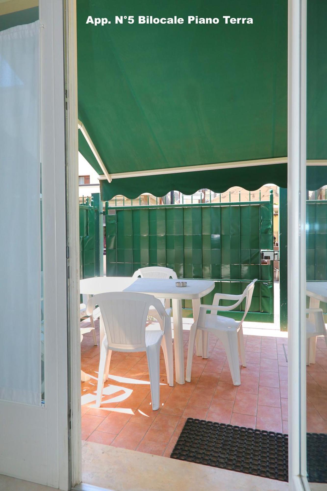 Apartament 3v *