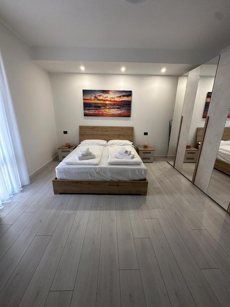 Cavour Center * Bardolino