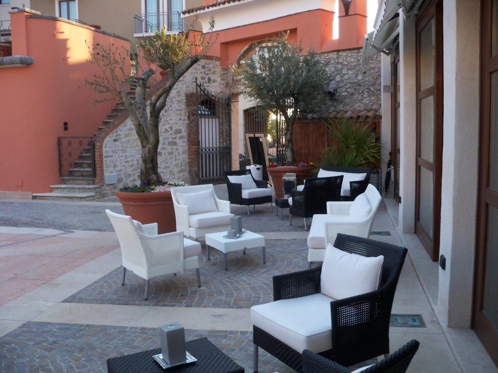 Corte San Luca 3*