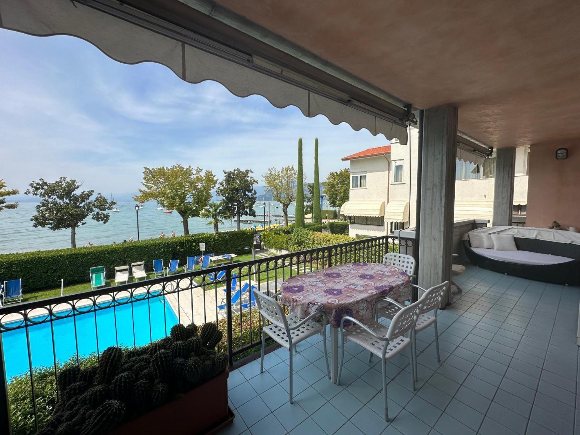 Rainer - Front Apartment Bardolino