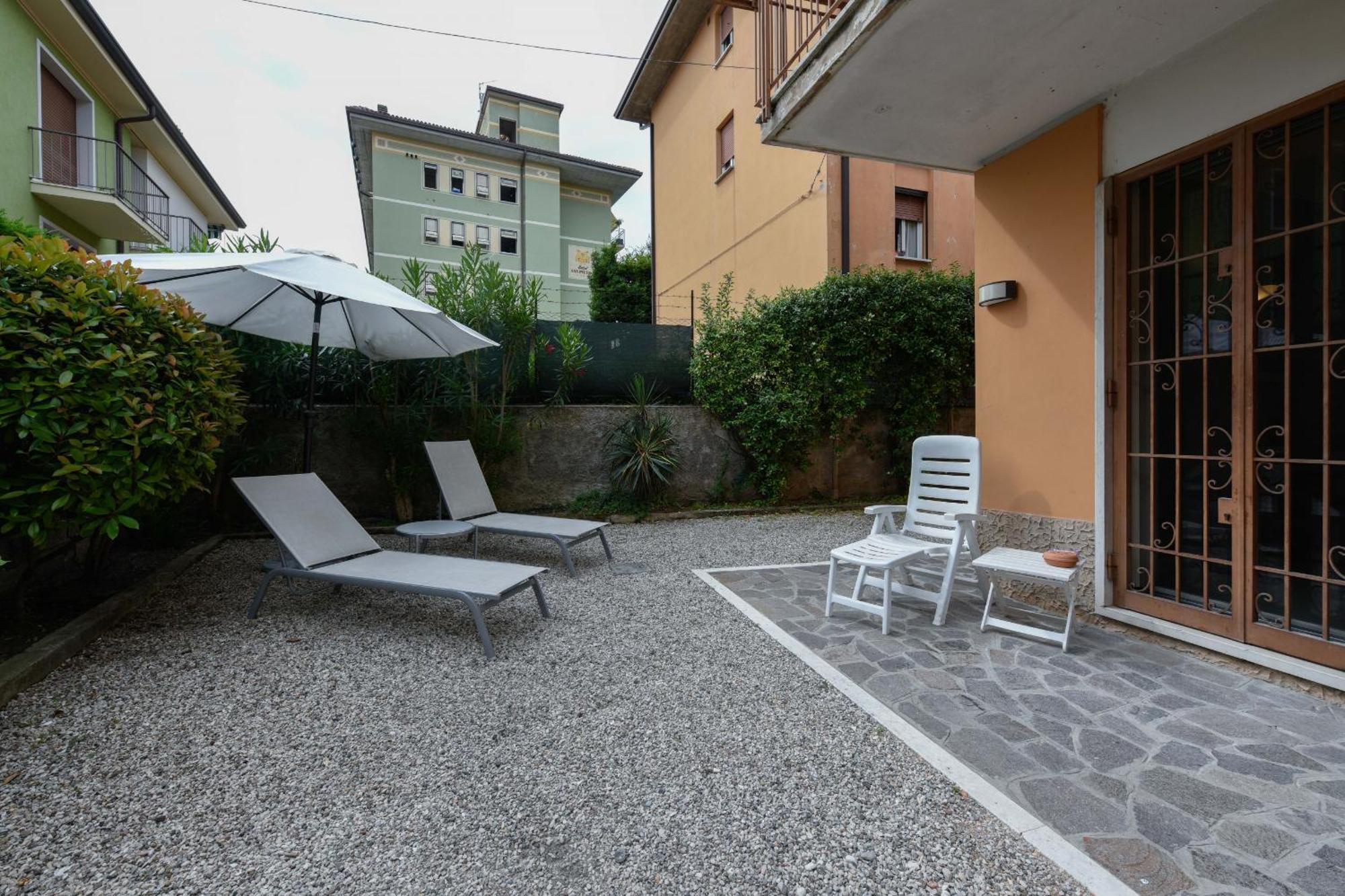 Apartament Garden *