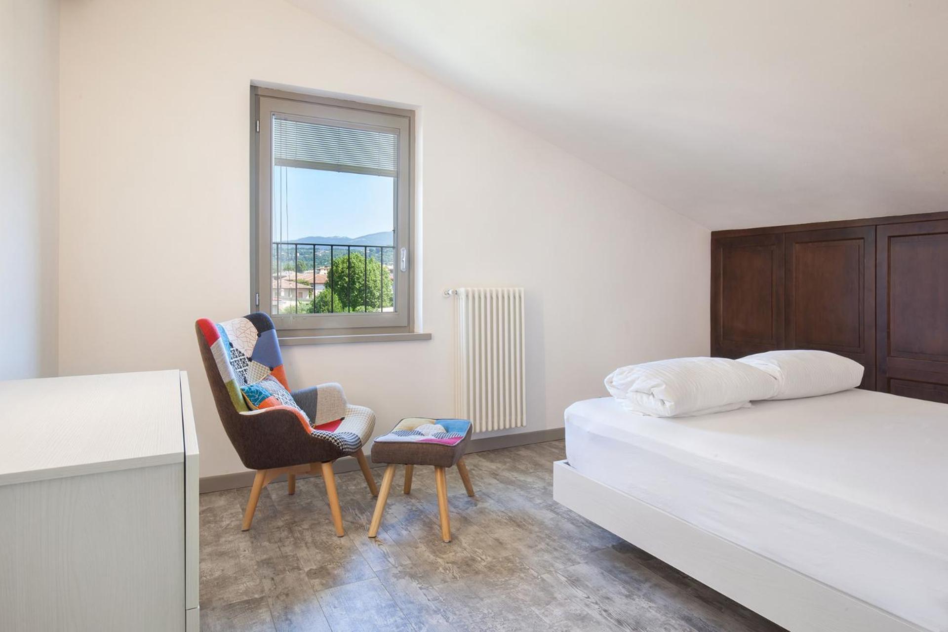 Luxury Penthouse/pool/50m To Bardolino