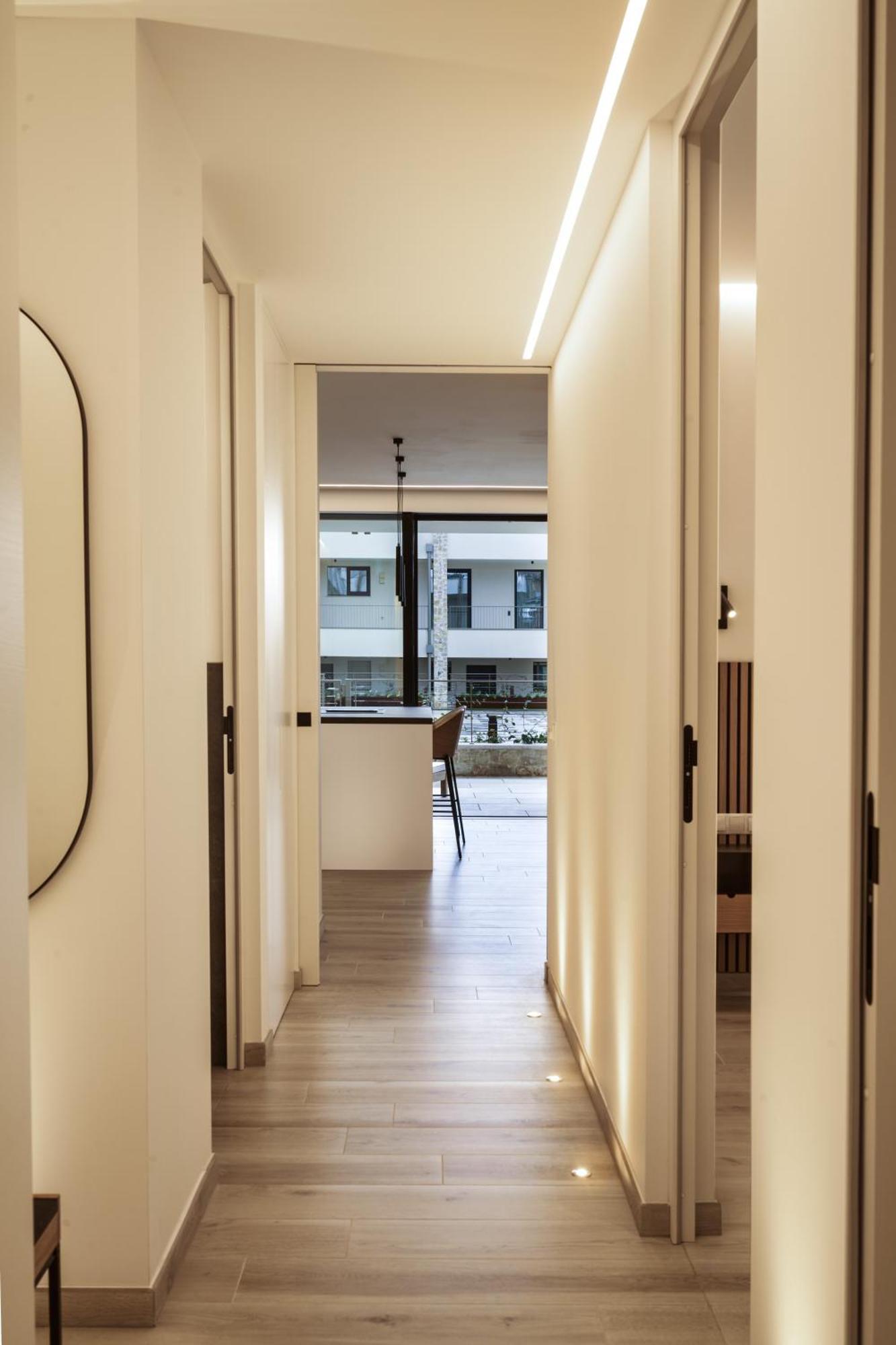Salvatorehomes - Pure Luxury In The Centre Of With Pool & Private Garden - Casa Olivia - A 5 Star Luxury Collection At Garda