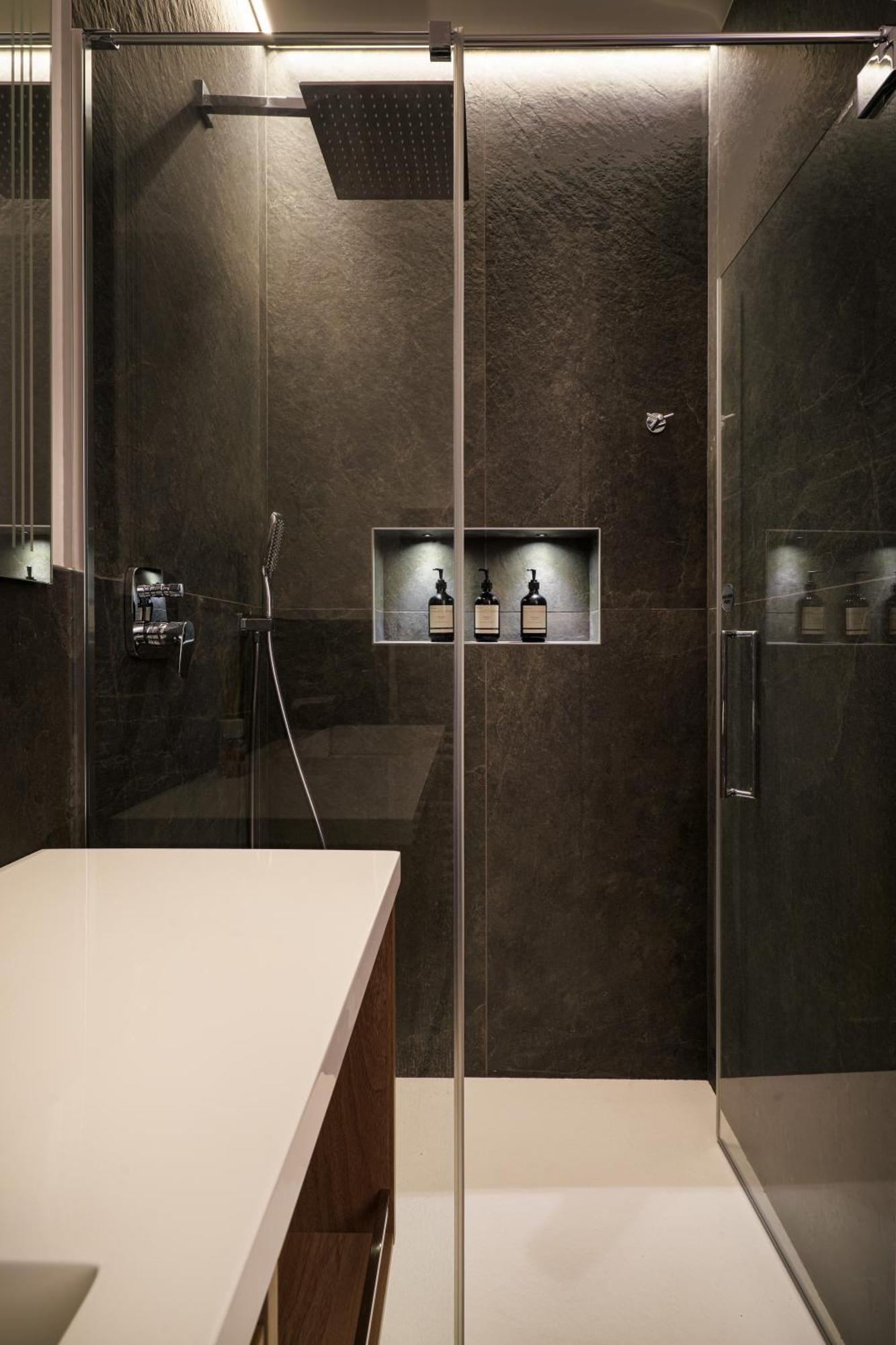Salvatorehomes - Pure Luxury In The Centre Of With Pool & Private Garden - Casa Olivia - A 5 Star Luxury Collection At Garda *