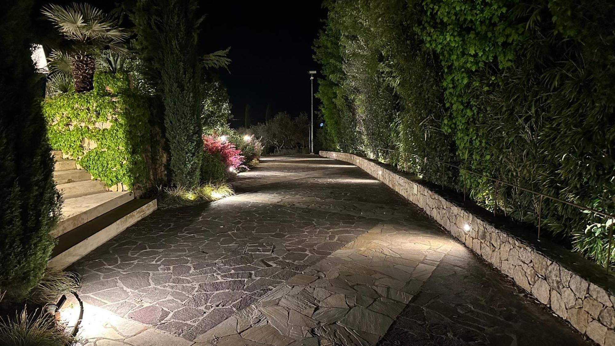 Valand Romantic Luxury On Lake Garda - *