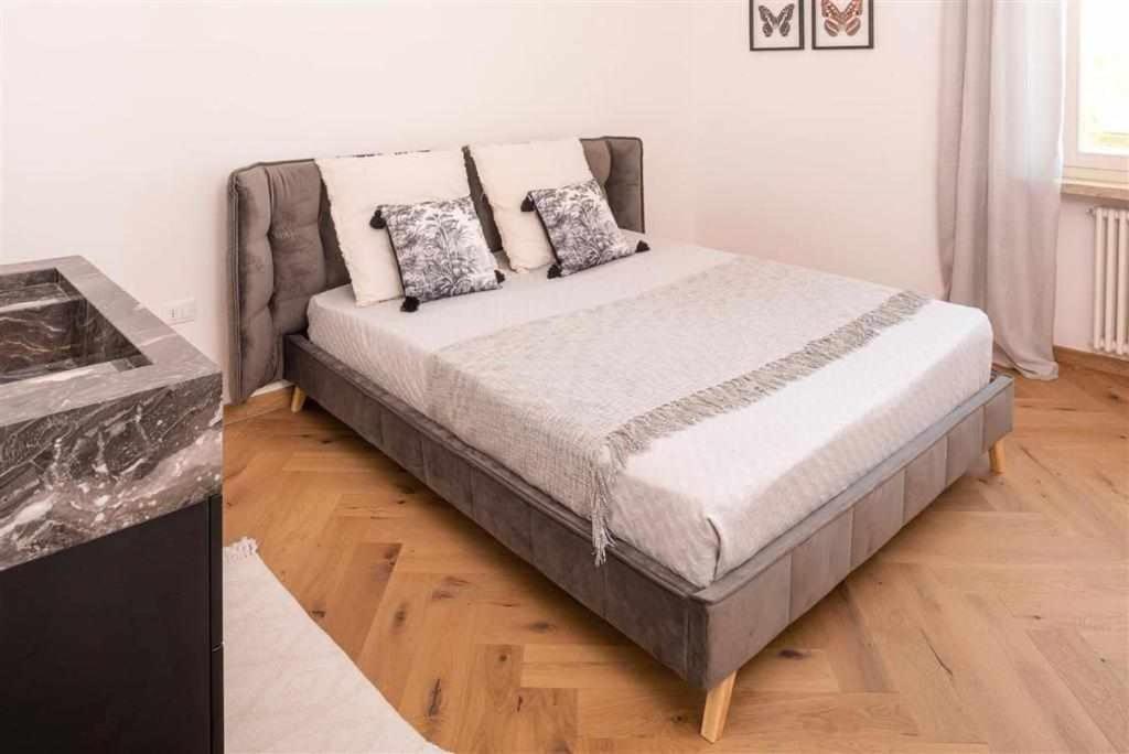 Apartment Destiny 5