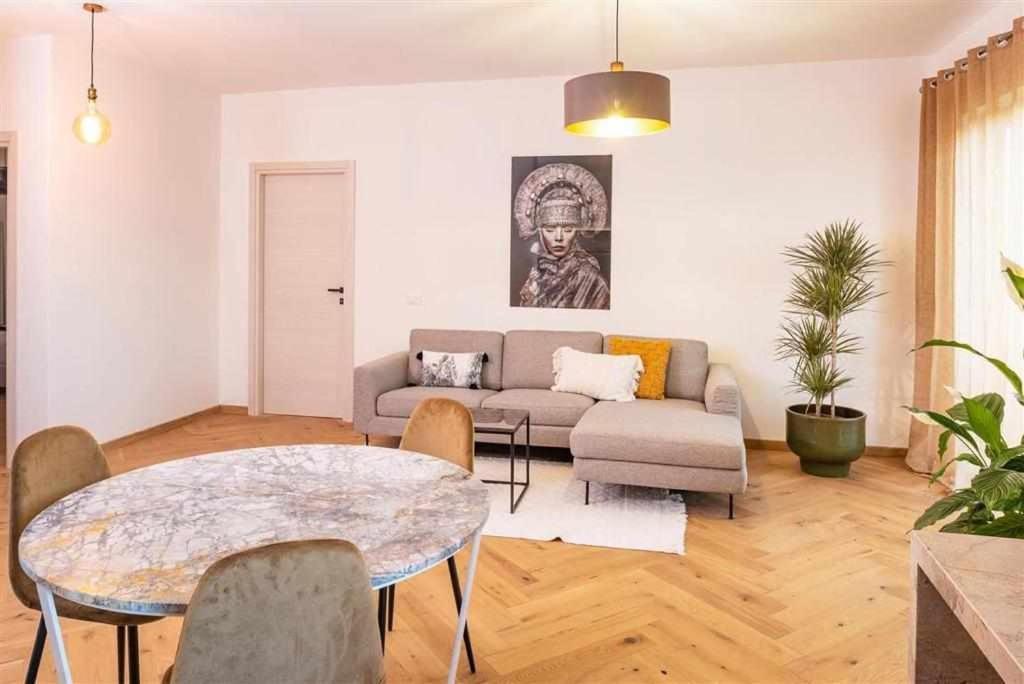Apartment Destiny 5