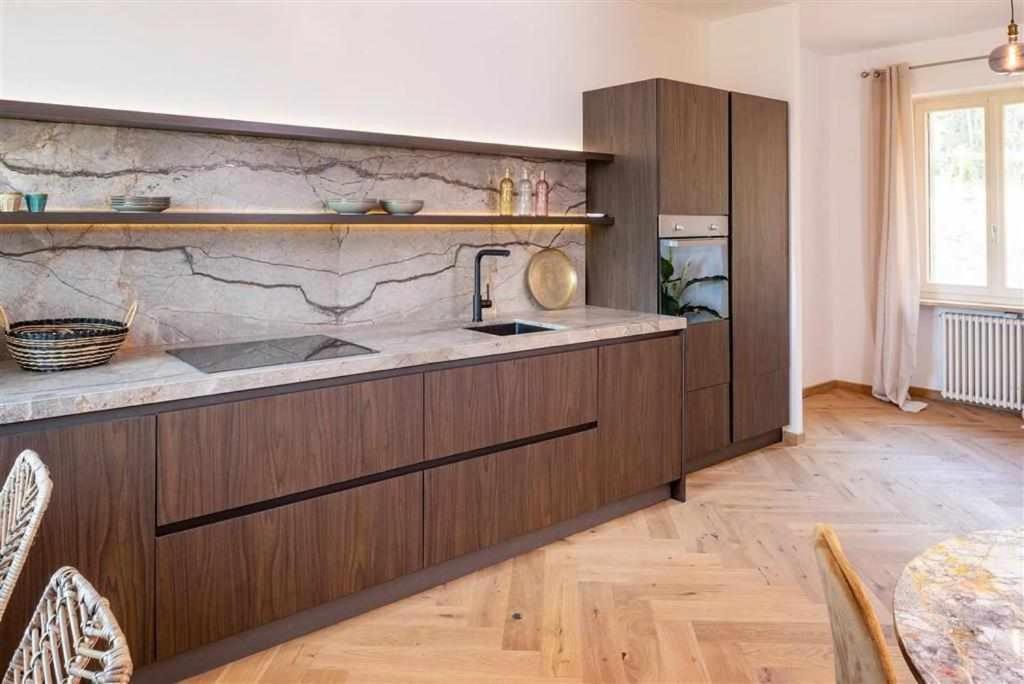 Destiny 5 Apartment *