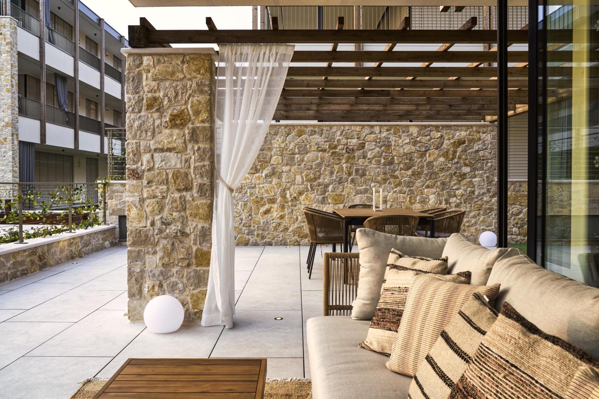 Apartament Salvatorehomes - Pure Luxury In The Centre Of With Pool & Private Garden - Casa Olivia - A 5 Star Luxury Collection At Garda *