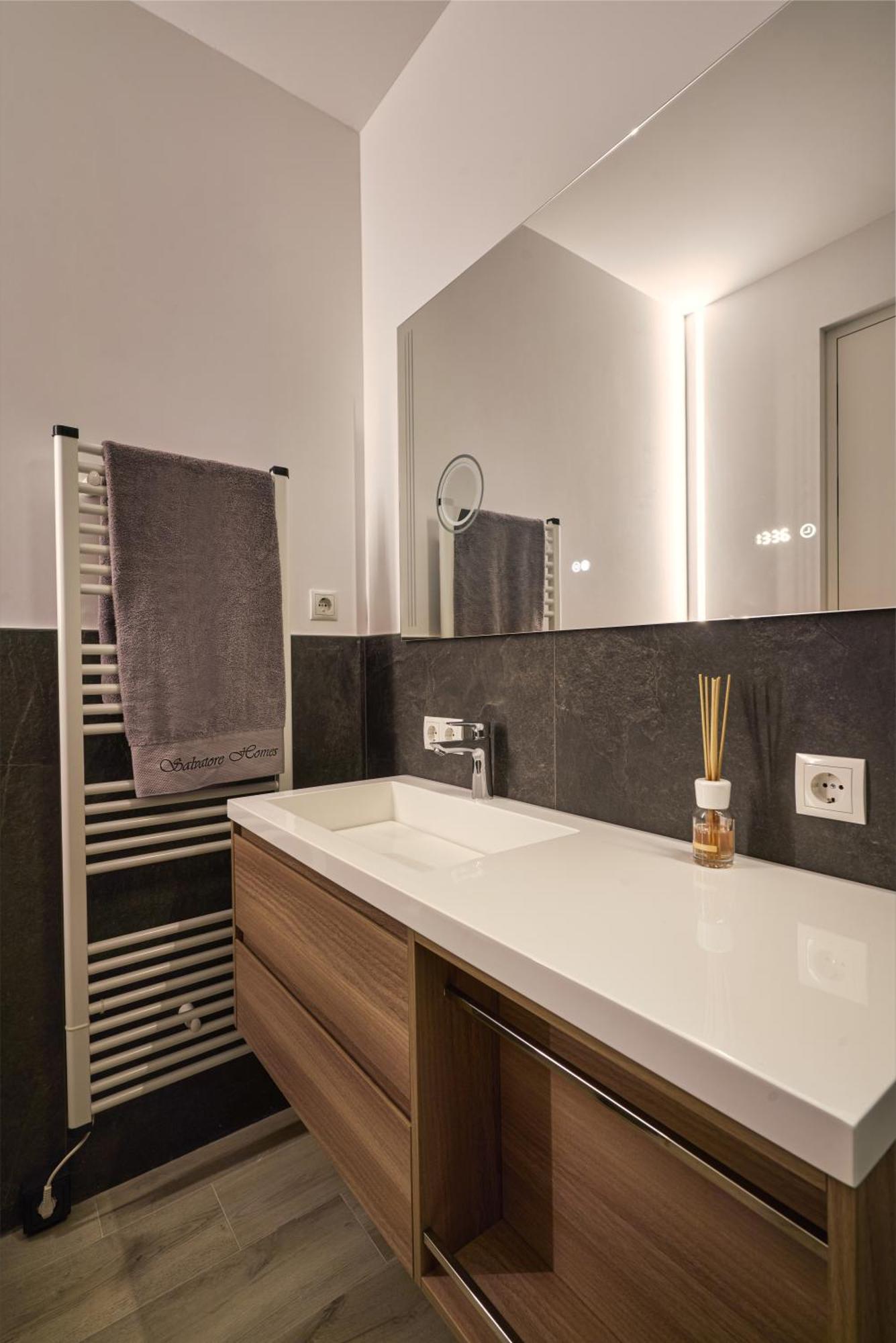 Salvatorehomes - Pure Luxury In The Centre Of With Pool & Private Garden - Casa Olivia - A 5 Star Luxury Collection At Garda Apartament Bardolino