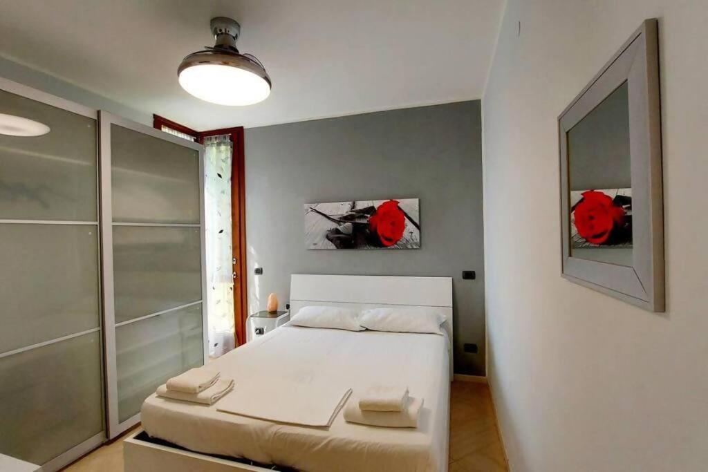 Colors Pool Apartment Bardolino