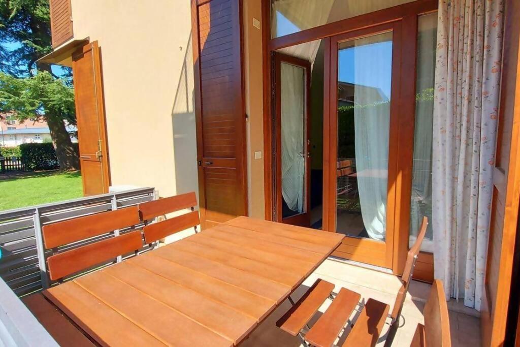 Apartment Colors Pool Bardolino