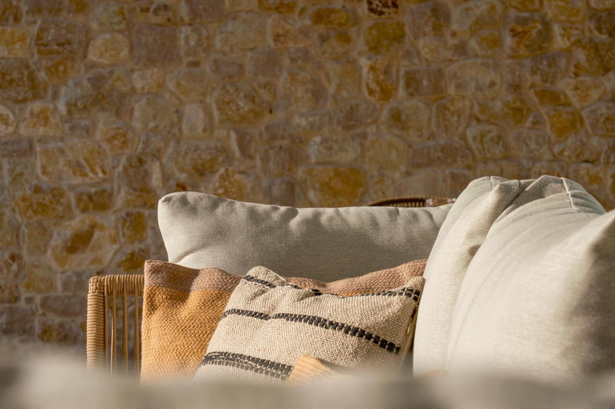 Apartament Salvatorehomes - Pure Luxury In The Centre Of With Pool & Private Garden - Casa Olivia - A 5 Star Luxury Collection At Garda