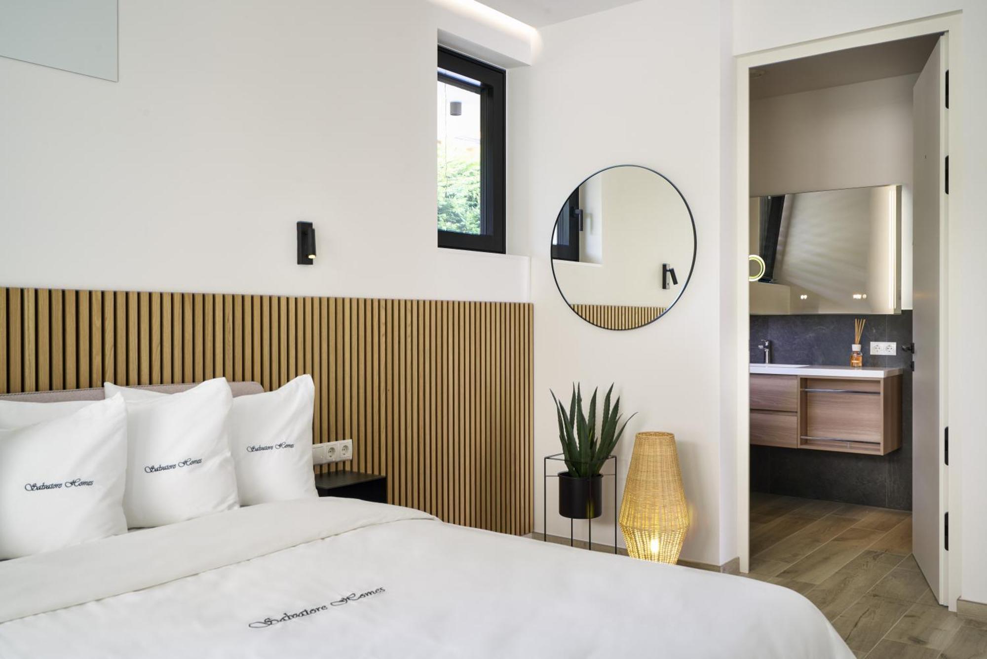 Salvatorehomes - Pure Luxury In The Centre Of With Pool & Private Garden - Casa Olivia - A 5 Star Luxury Collection At Garda Appartamento