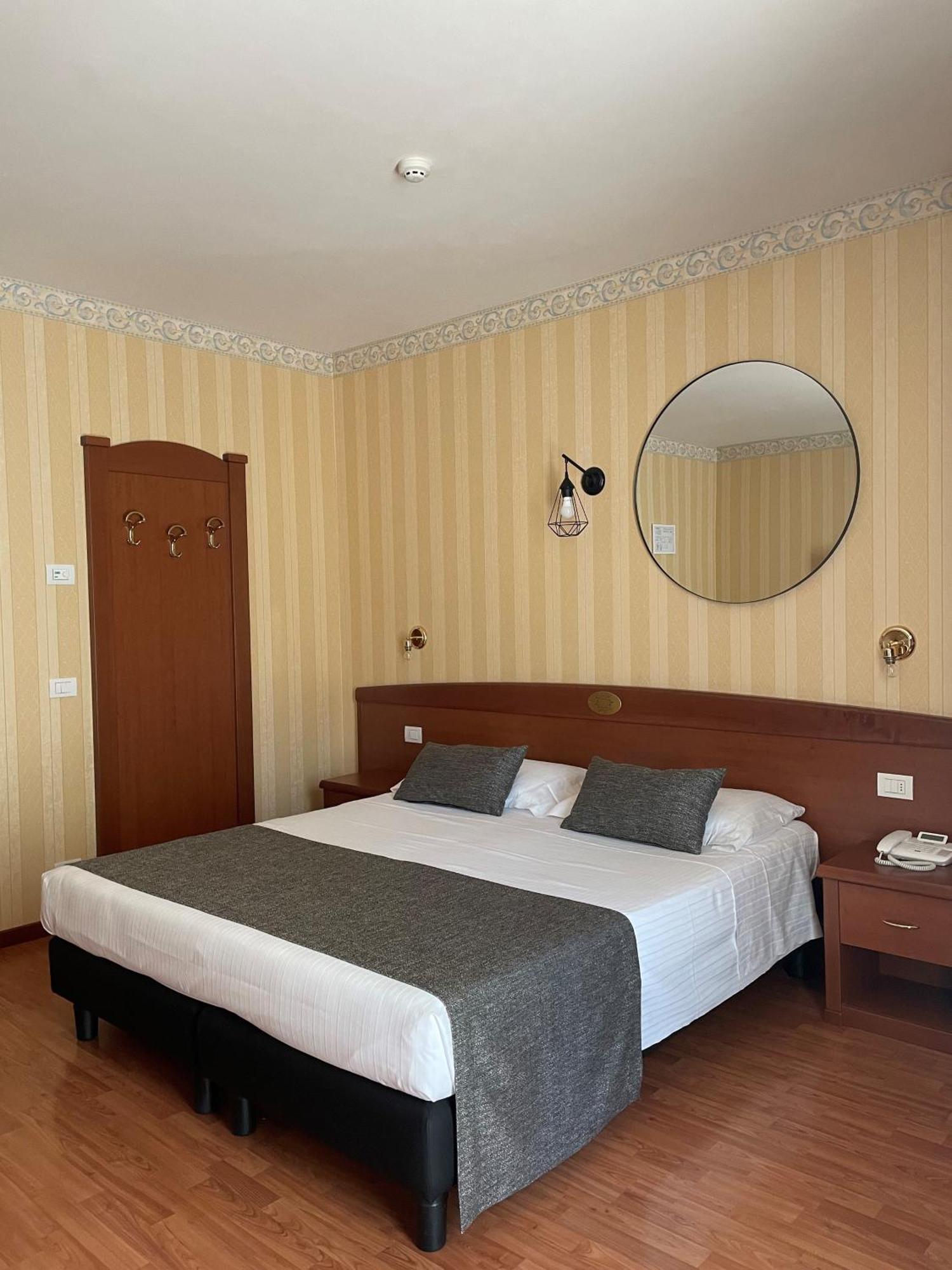 Al Sole Hotel 3*