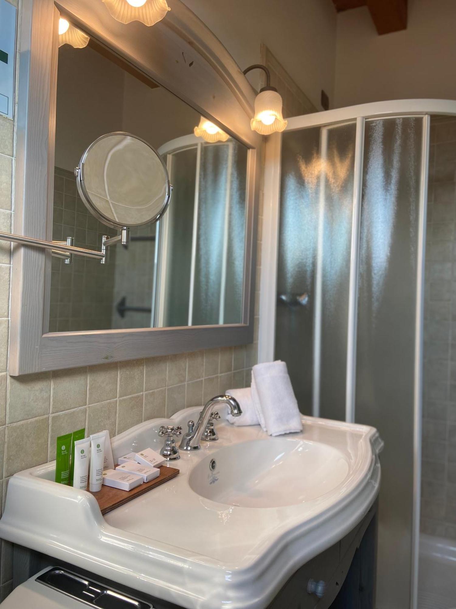 Arizona Bed & Breakfast Bardolino
