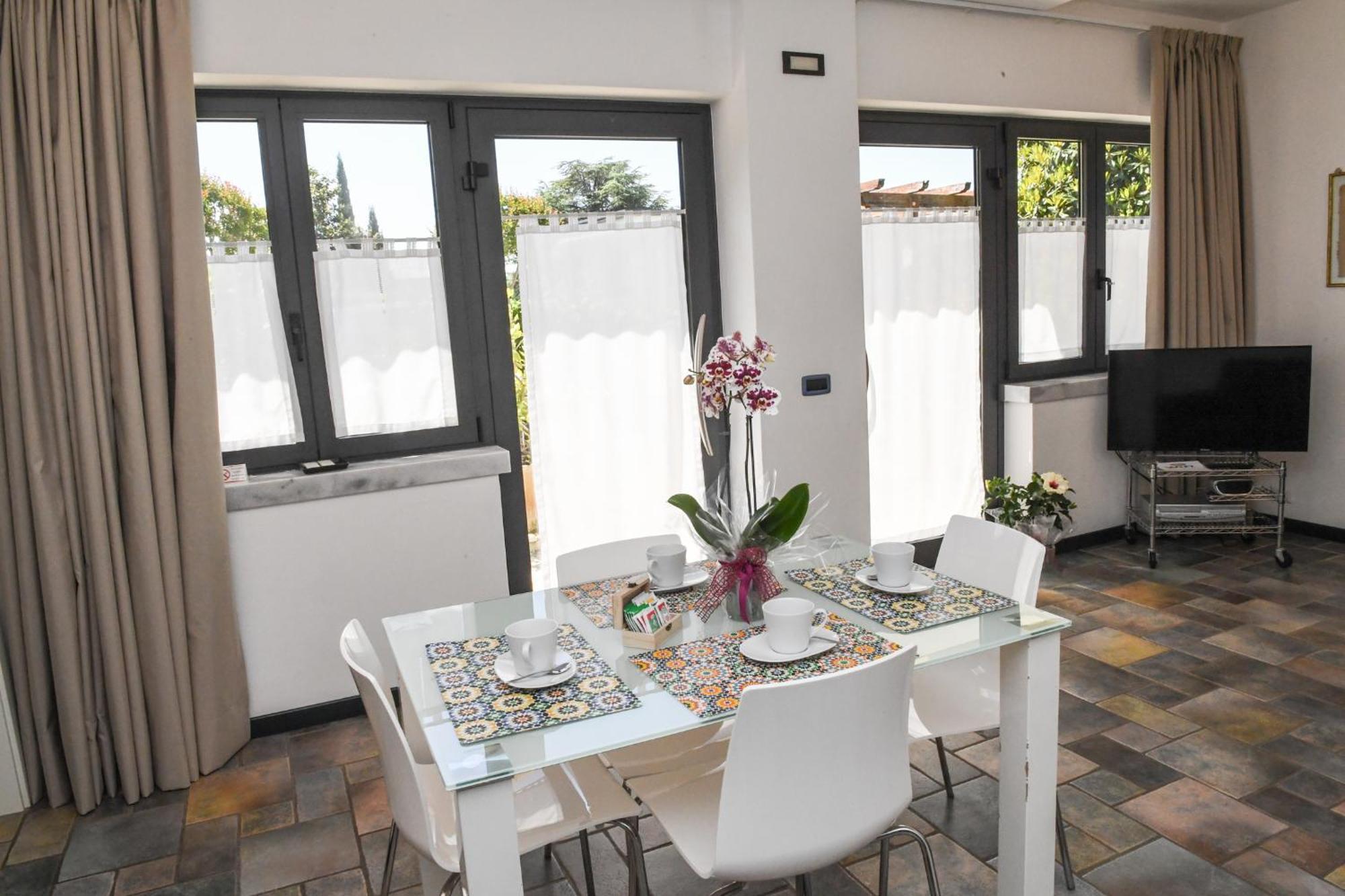 Sergio Apartament *