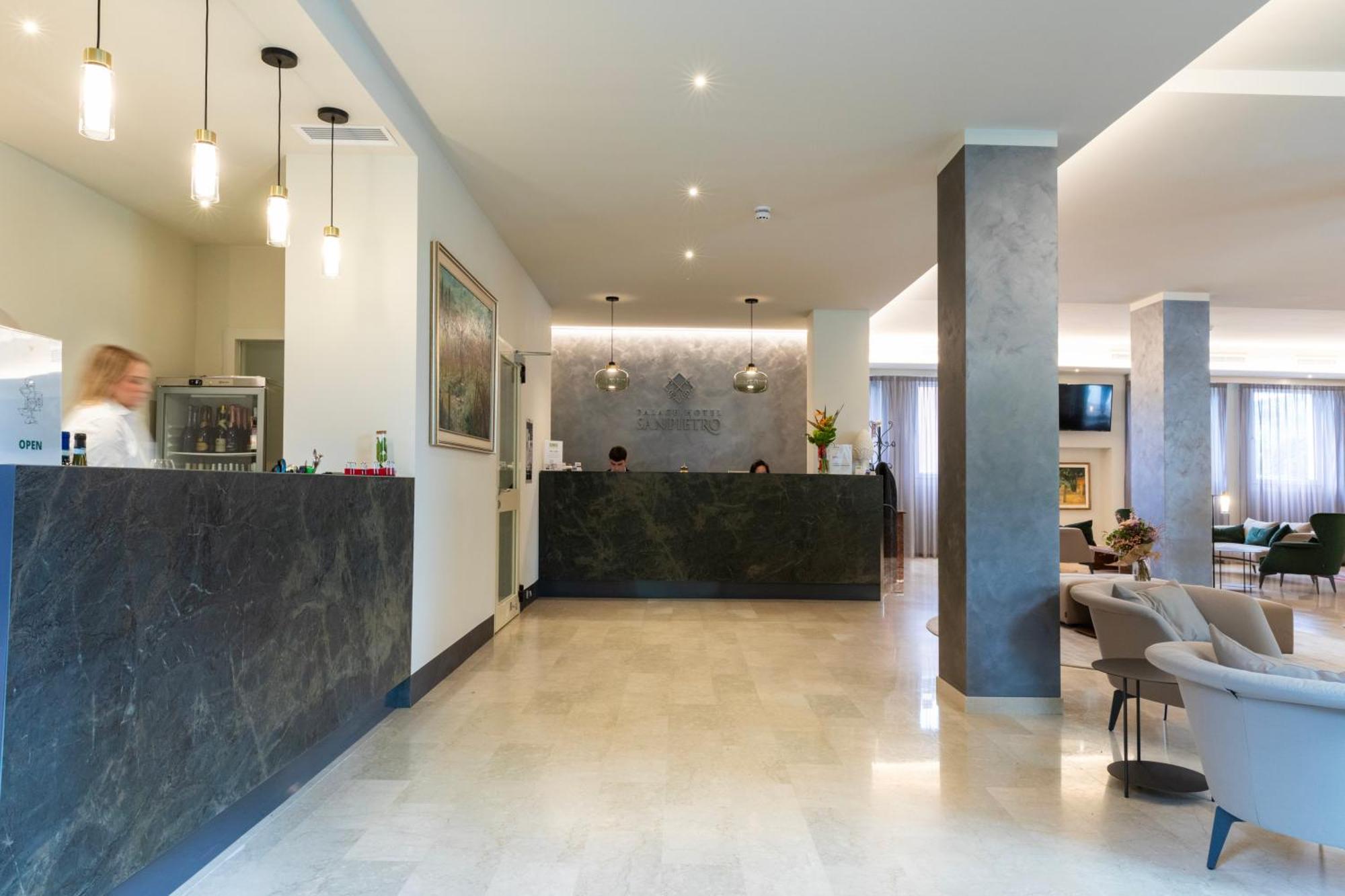 Hotel Palace San Pietro 4*