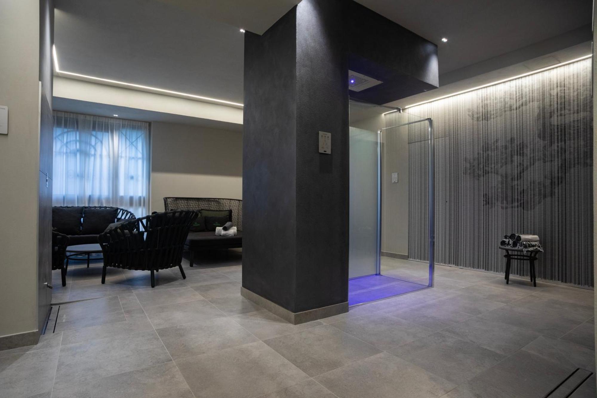 Palace San Pietro 4*