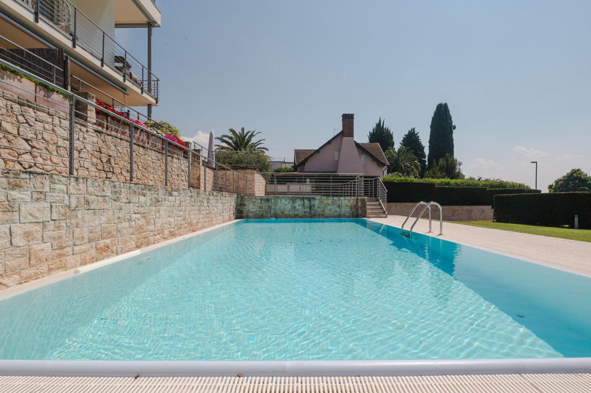 Timetofreedom Bellevue Bardolino