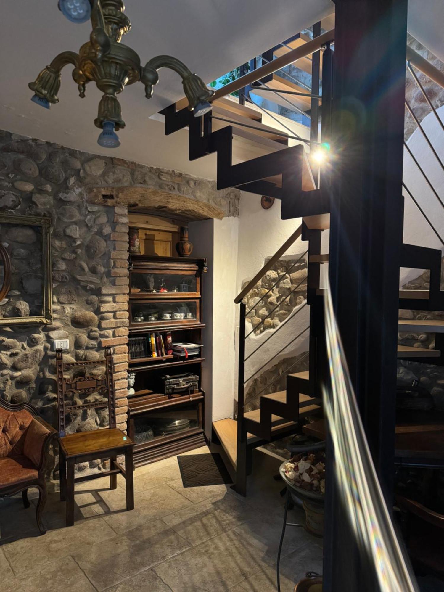 Homestay Artisanti - Dania Bardolino
