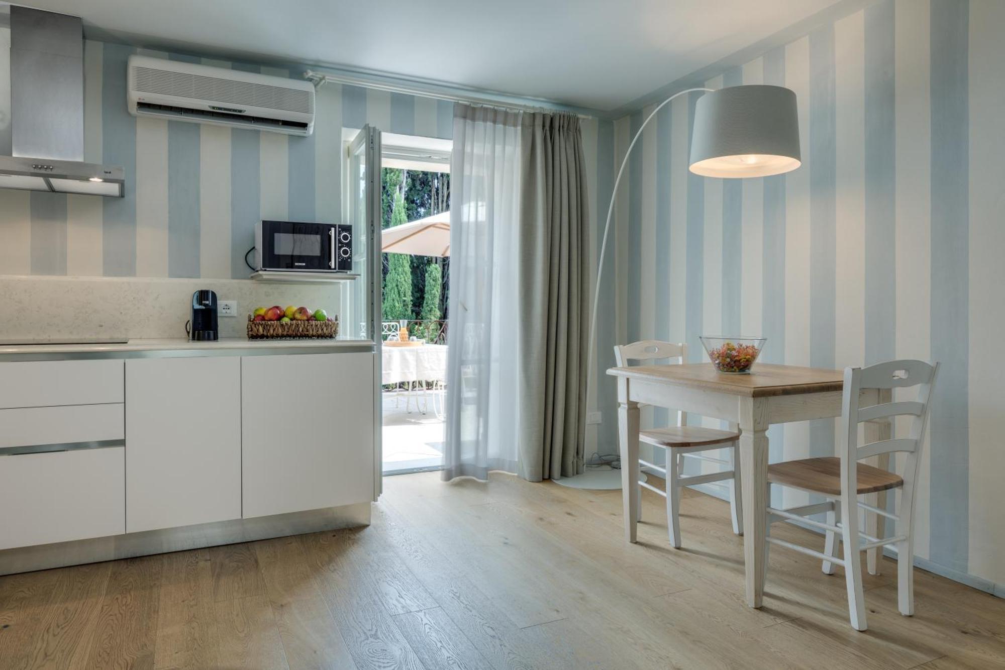 Rambaldi In Casa Nr 6 With Shared Terrace *
