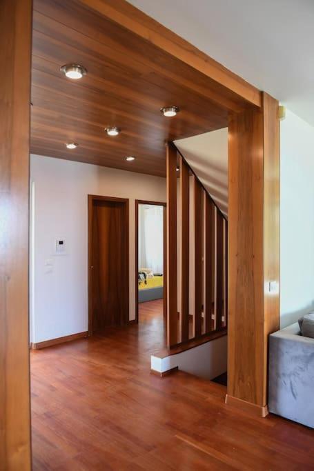 Golden - Verona Villa