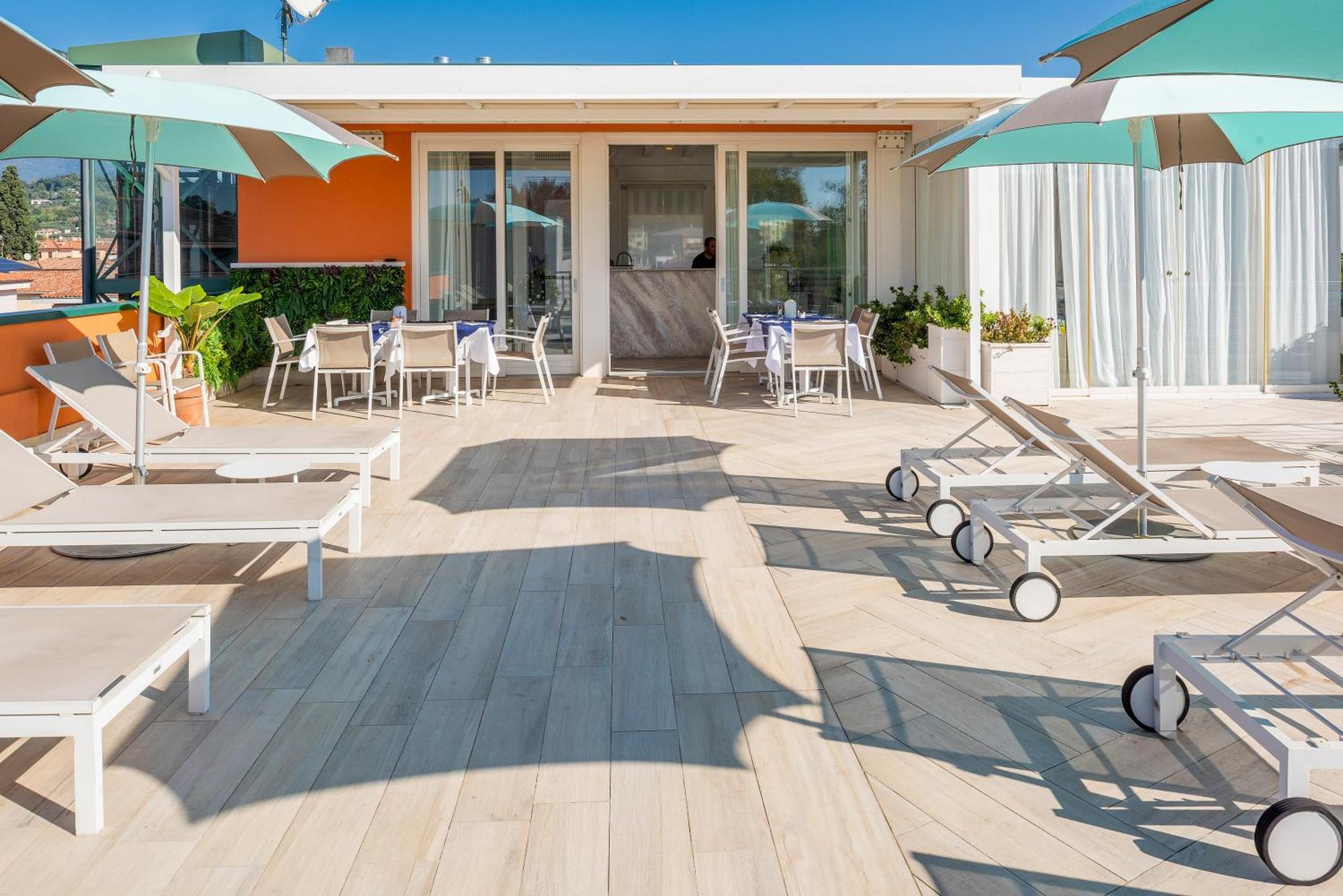Blue - 3* Bardolino