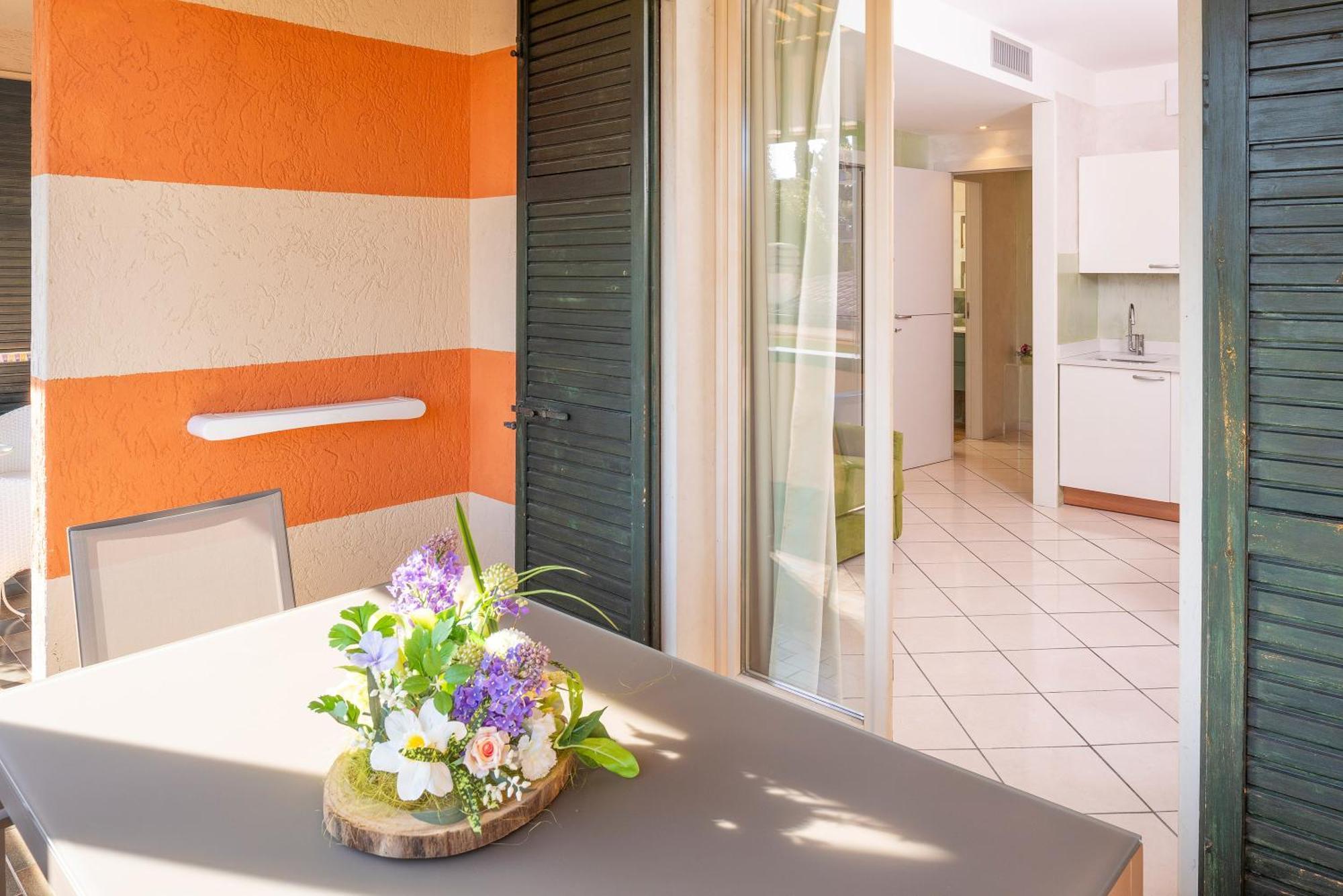 Blue - Aparthotel