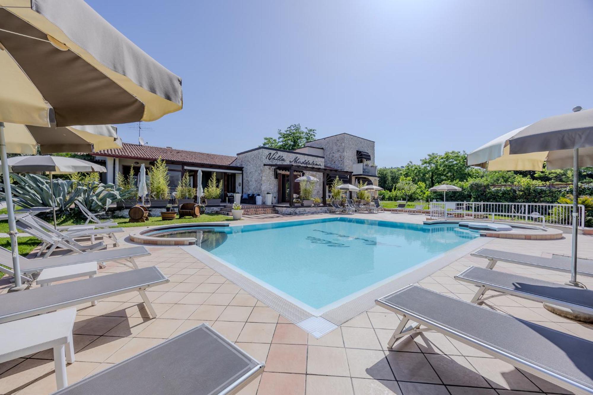 Bed & Breakfast Maddalena Bardolino