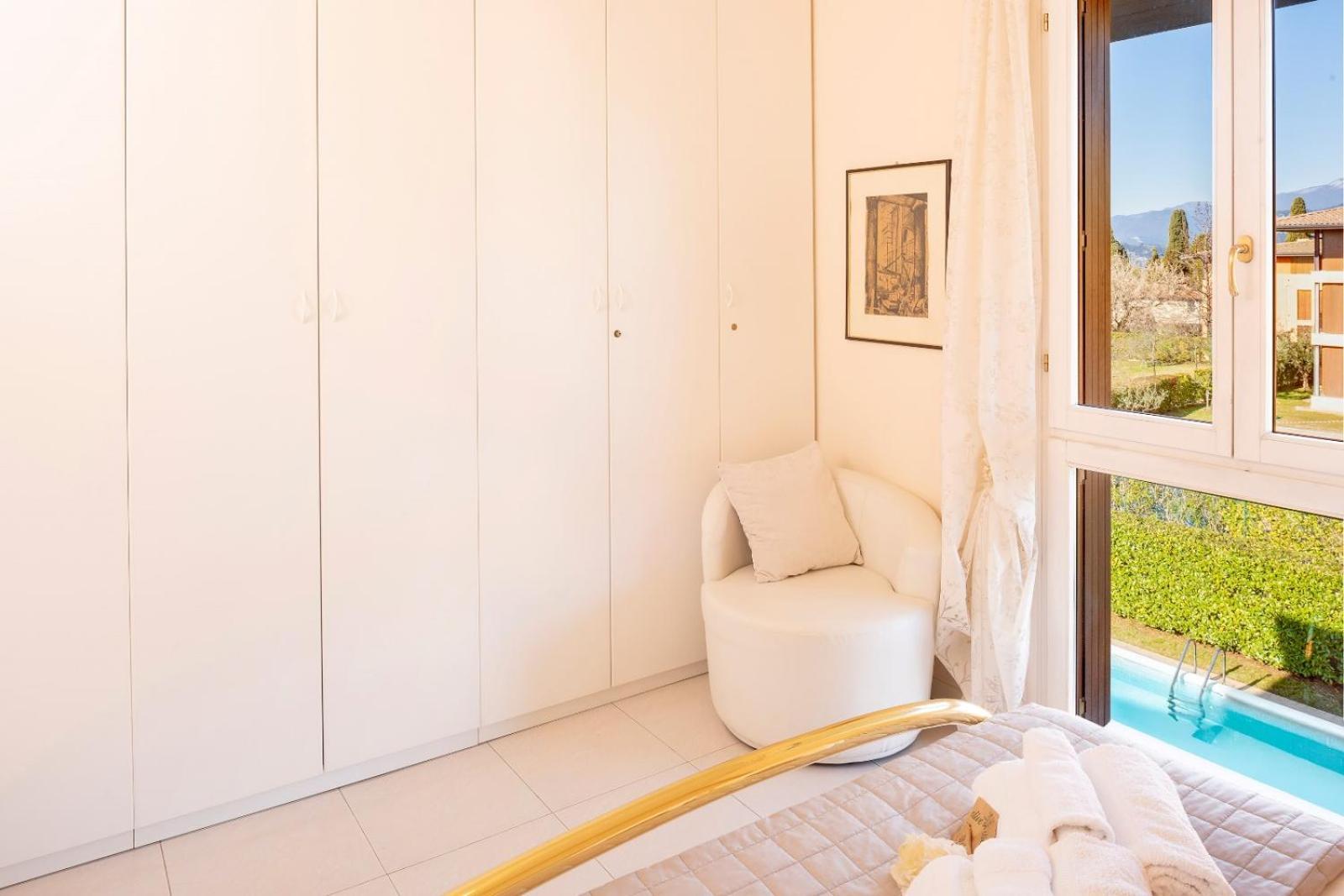 Apartment Elena - Free Secure Parking - Center - Pool - View *
