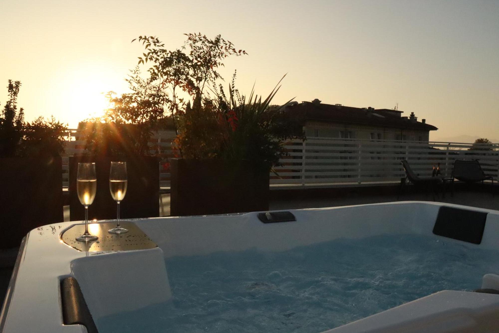 Domus Aurus Luxury Apartment