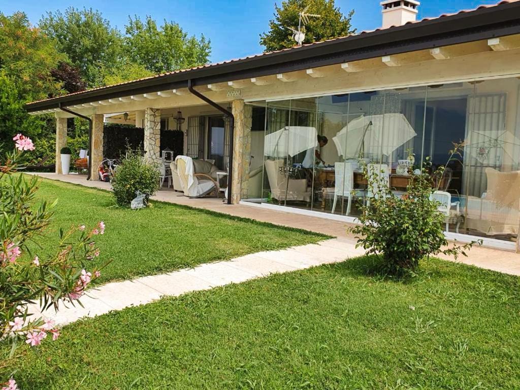 Claudia Farm stay