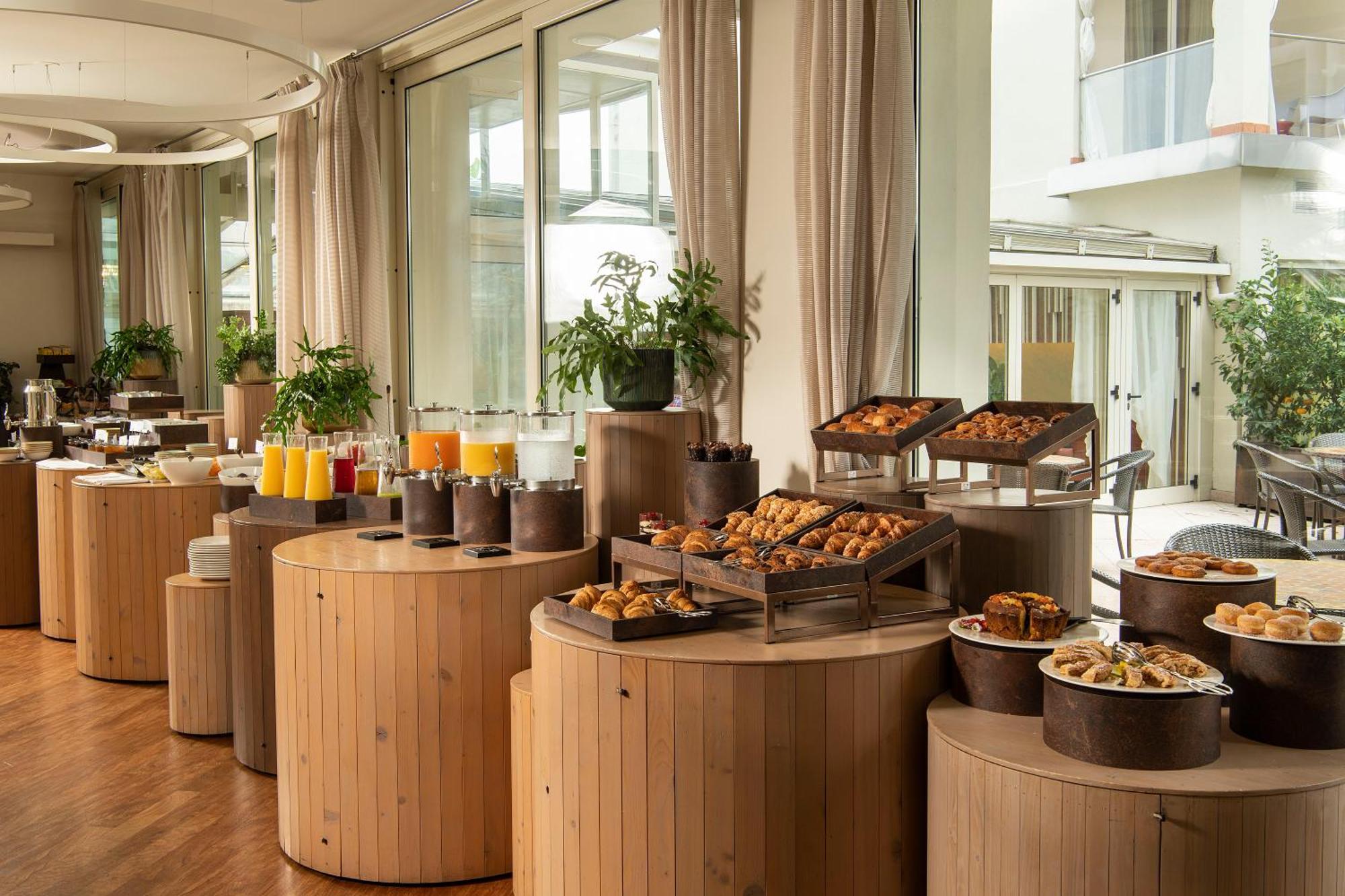 Color Style, Design & Gourmet Hotel