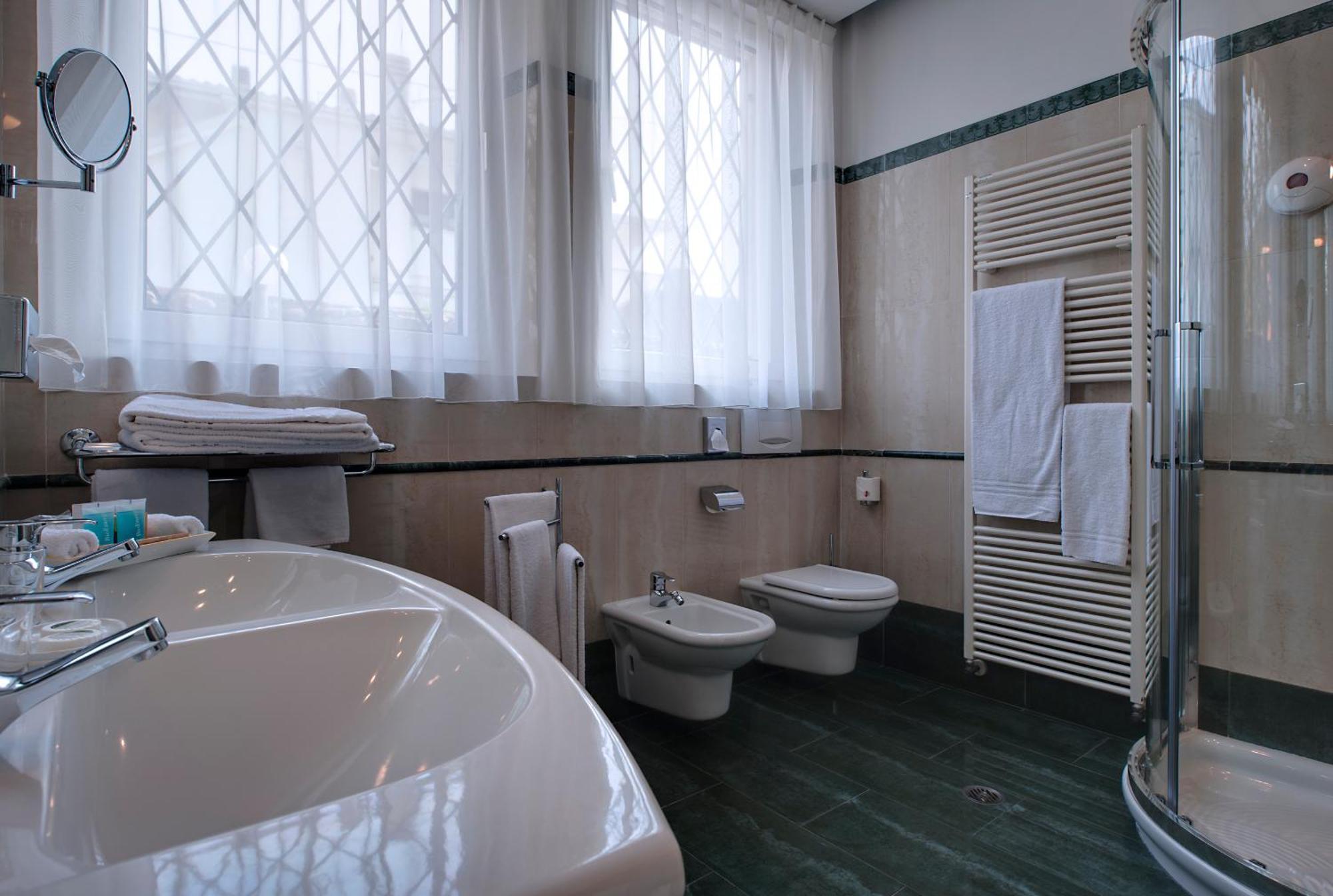 Hotel Palace San Pietro 4*