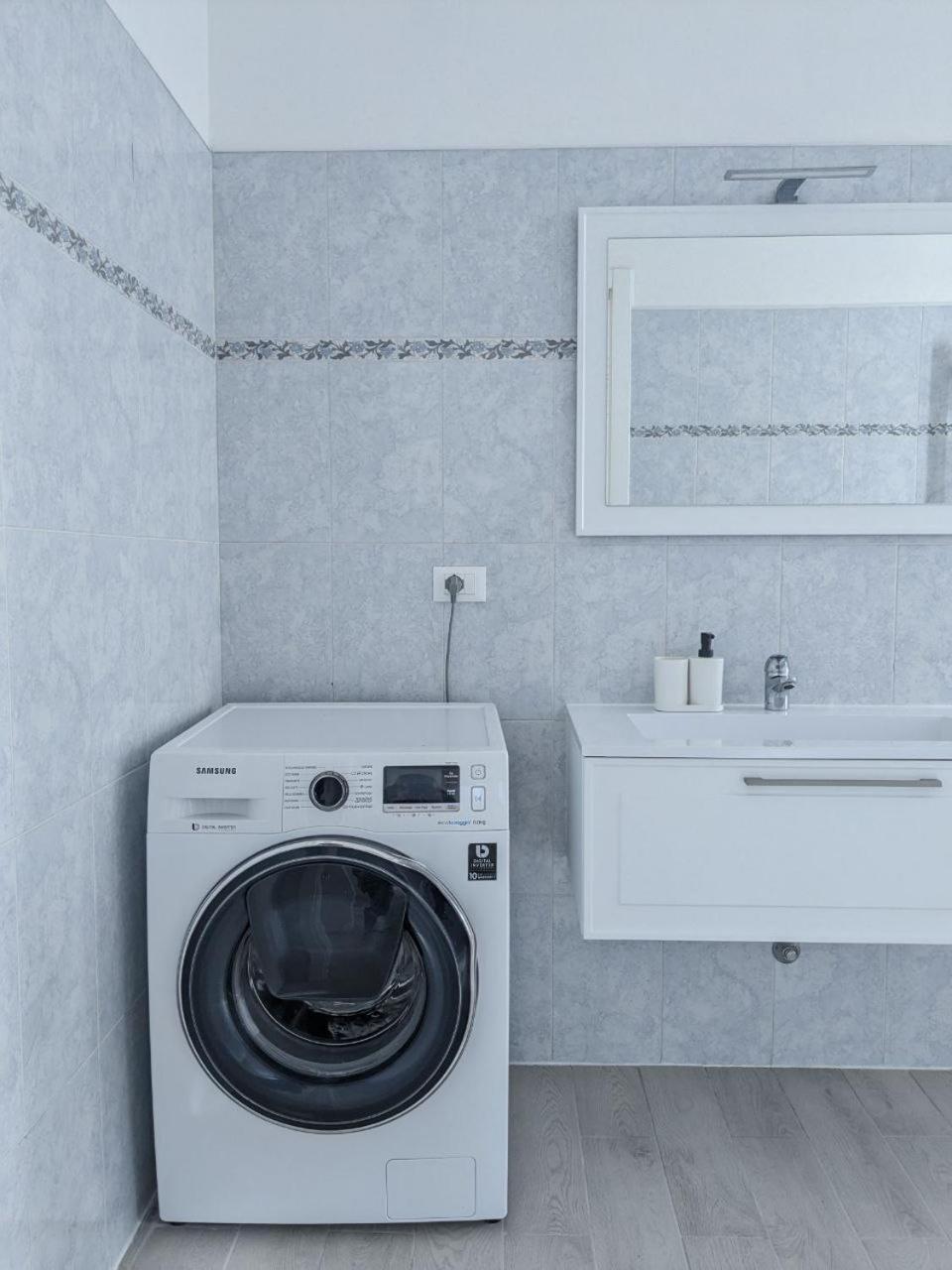 Apartment Center *