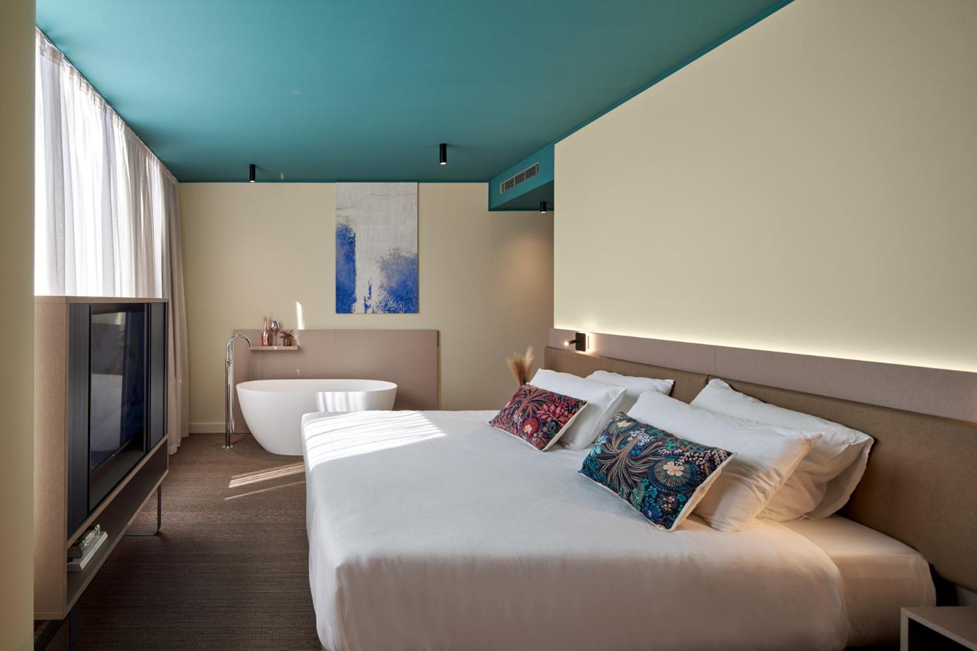 Wanderlust - & - & - Bardolino, Di Garda - Verona