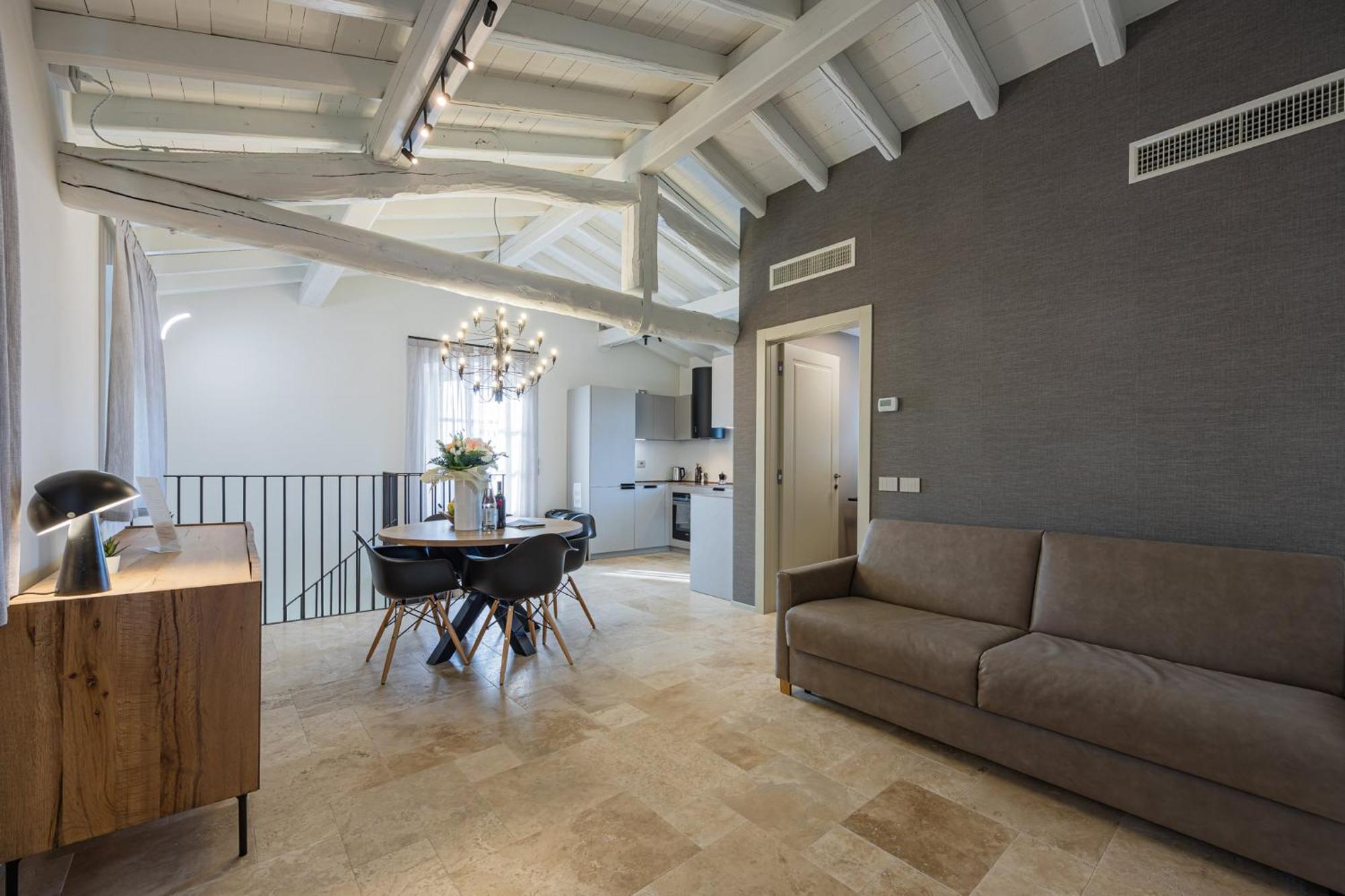 Apartment Fontana ...drei In Traumhaften Anwesen Mit Seeblick Und Beheizbaren Pool Pool *