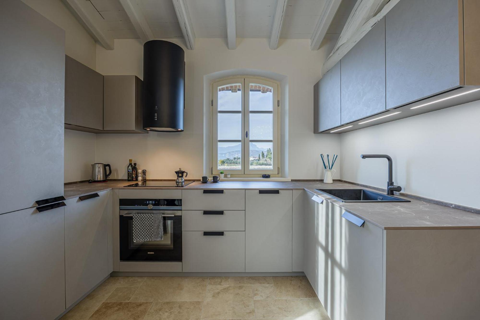 Apartment Fontana ...drei In Traumhaften Anwesen Mit Seeblick Und Beheizbaren Pool Pool