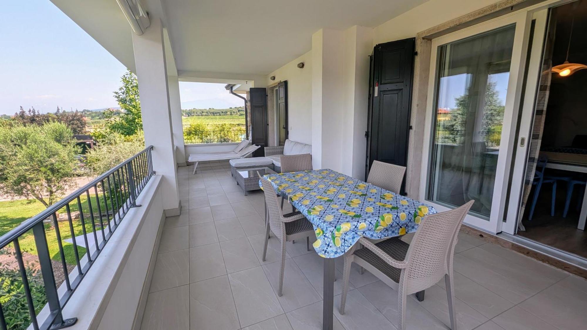 Sara Apartment Bardolino