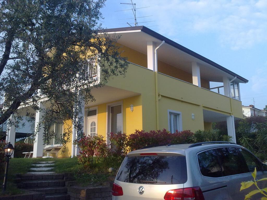 Mimosa Apartment
