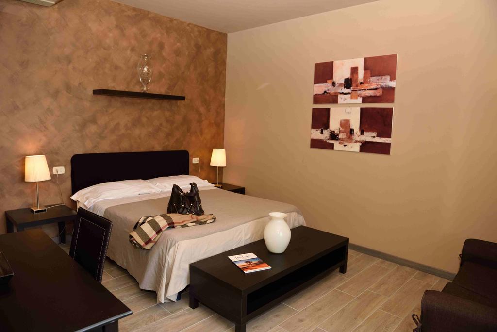Residenza Alighieri Hotel 2*