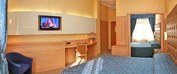 Hotel Hotel Vela D'Oro Dependence 2*