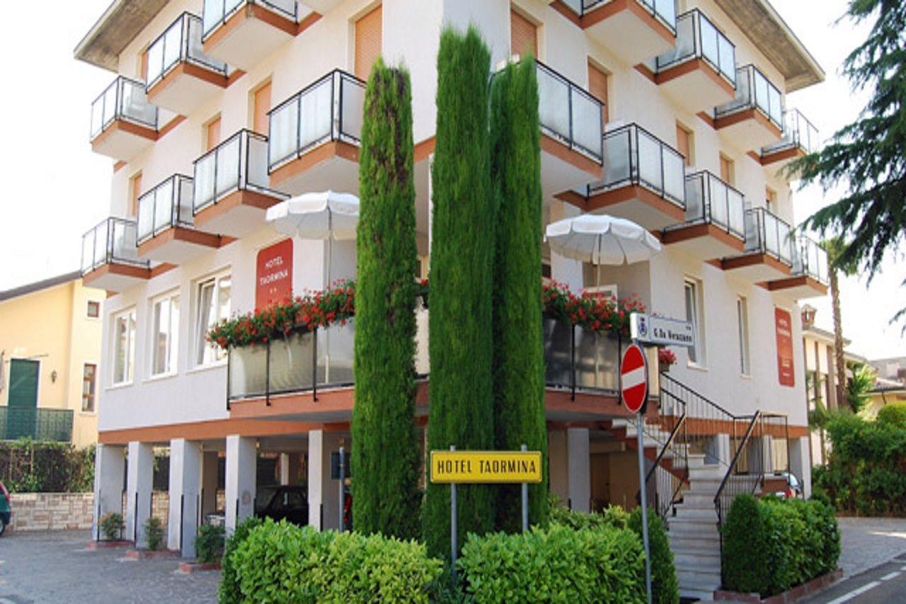 Hotel Taormina 2*