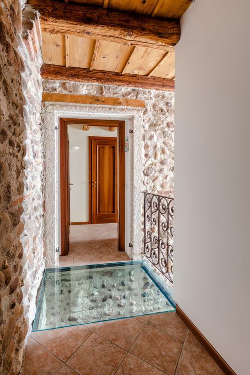 Farm stay Borgo Di Calmasino