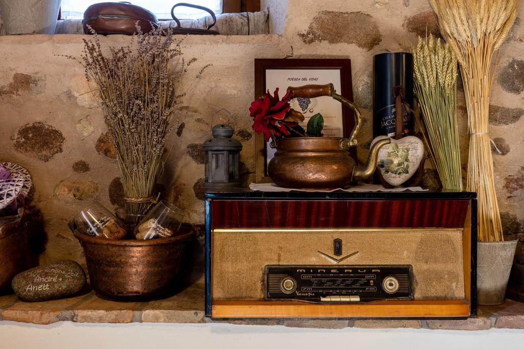 Borgo Di Calmasino Farm stay *