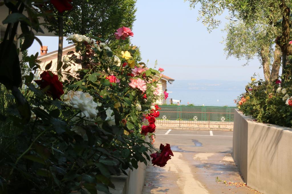 Maximilian Hotel